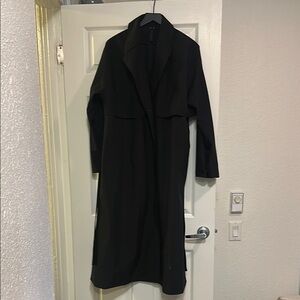 Lululemon Elegant Black Women's Rain Coat